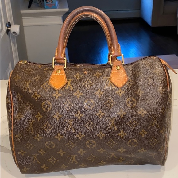 AUTHENTIC LOUIS VUITTON SPEEDY HANDBAG - Picture 2 of 16